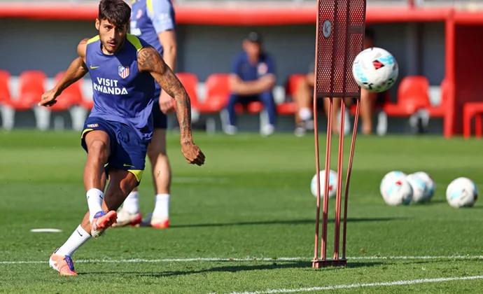 Última sesión antes de viajar a Libia sin Cardoso ni los internacionales