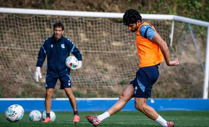 La Real Sociedad cierra la semana de trabajo sin recuperar a Jon Martín, Aritz ni Oskarsson