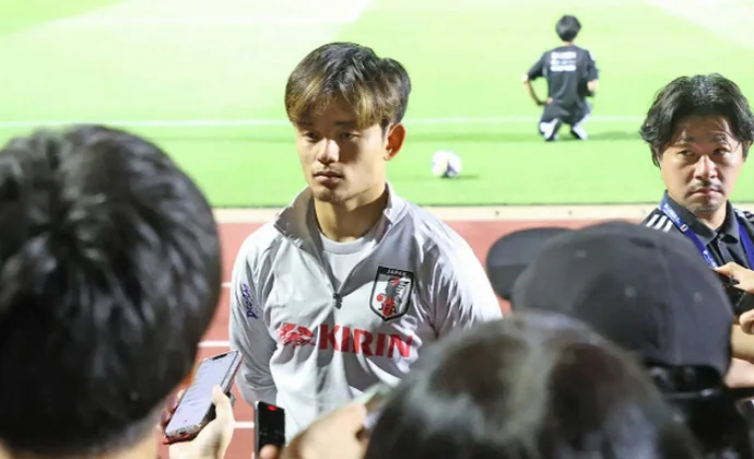 Kubo no juega contra Paraguay para preservar su tobillo