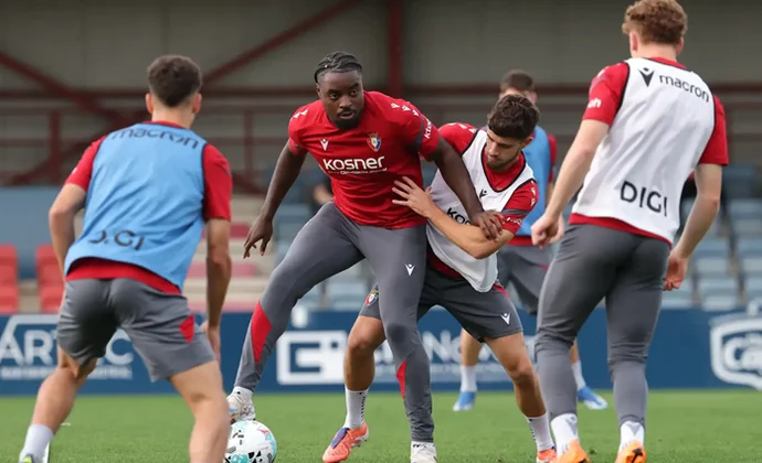 Aimar Oroz empieza la semana al margen y Rubén García se ausenta