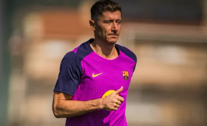 Parte médico oficial: Robert Lewandowski sufre una rotura muscular y estará de baja varias semanas
