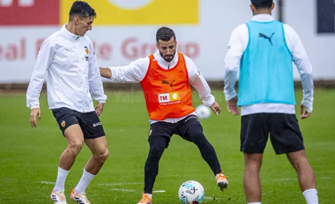 Diakhaby, Ramazani y Ugrinic, al margen en la sesión del miércoles