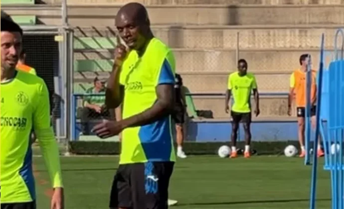 Djené entrena con el grupo y Bordalás recupera a los internacionales