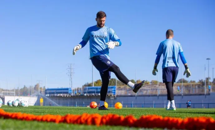Avanzan Toni Martínez, Calebe y Diarra con el grupo; Mariano al margen