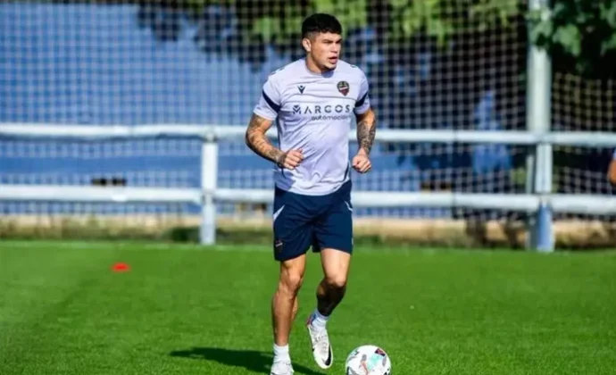 Etta Eyong y Arriaga regresan, Matturro y Pampín hacen parte de la sesión y solo falta Ryan