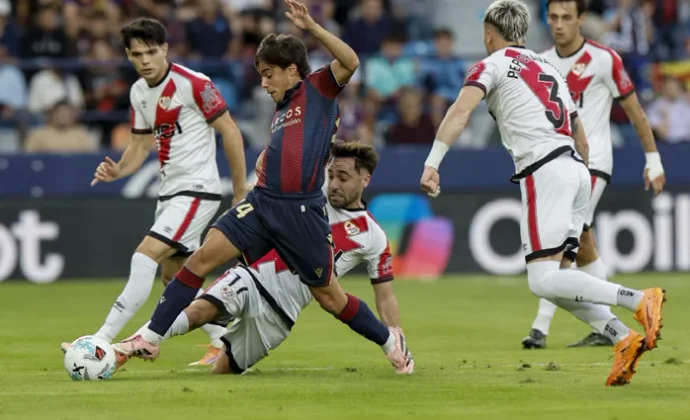 Parte médico oficial de Carlos Álvarez sin periodo fijado de baja