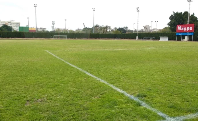 El Elche descansa este lunes pendiente de la evolución de Pedro Bigas