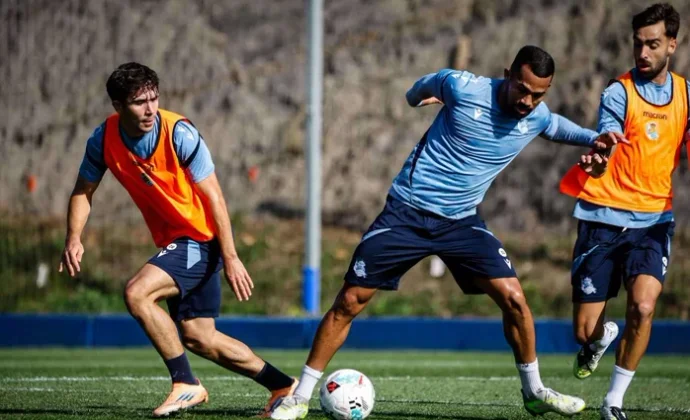 Kubo, Aritz, Oskarsson y Rupérez empiezan al semana al margen del grupo