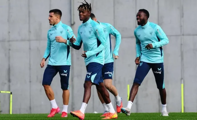 Nico Williams se incorpora al grupo y Valverde solo tiene las bajas de Prados y Egiluz