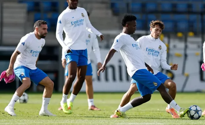 Carvajal vuelve al grupo, Trent repite, Ceballos y Huijsen al margen
