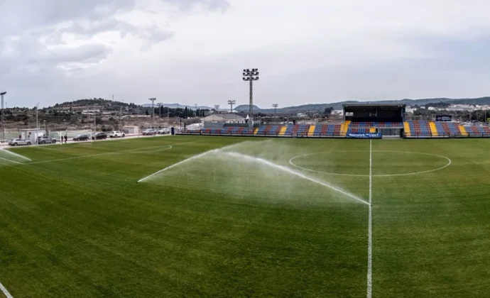 El Levante descansó este martes con solo dos jugadores en la enfermería