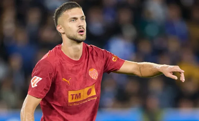 Las pruebas a Copete revelan que no tiene nada grave y no lo descartan para el Villarreal