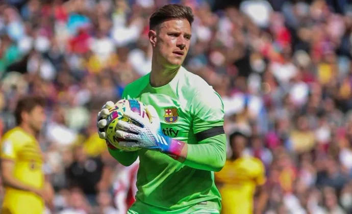 Ter Stegen pedirá salir cedido en enero cuando reciba el alta