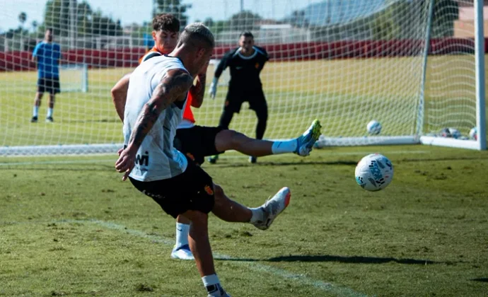 Arrasate sigue sin recuperar efectivos a tres días de recibir al Levante