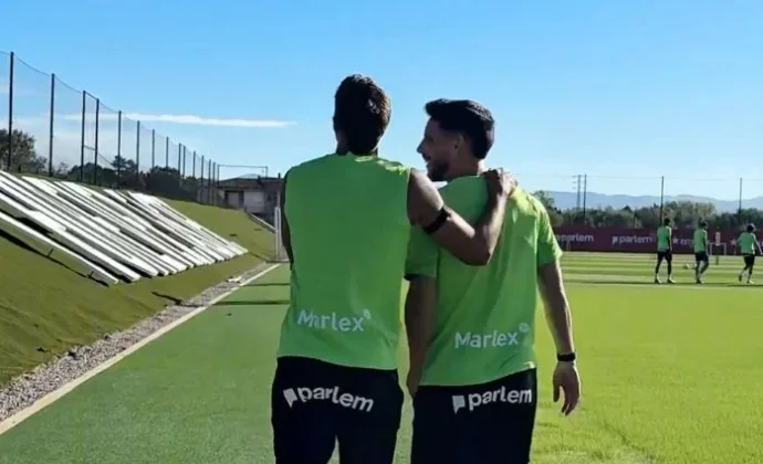 Ounahi y Lemar siguen con el grupo mientras David López sigue con su recuperación