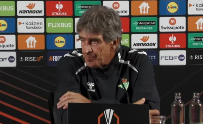 Pellegrini analiza el empate y habla de Deossa, Riquelme y los cambios en el once