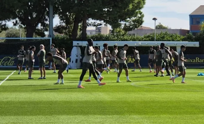 Rafa Marín completa la sesión y solo hay tres bajas