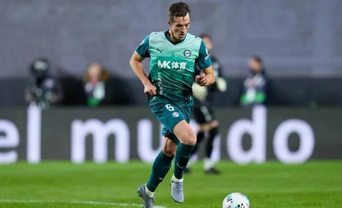 La prensa de Álava descarta a Pacheco dos semanas