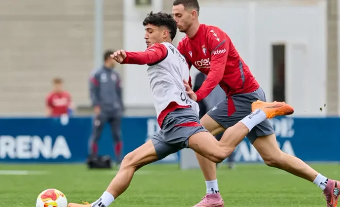 Aimar Oroz y Valentín Rosier empiezan la semana al margen del grupo