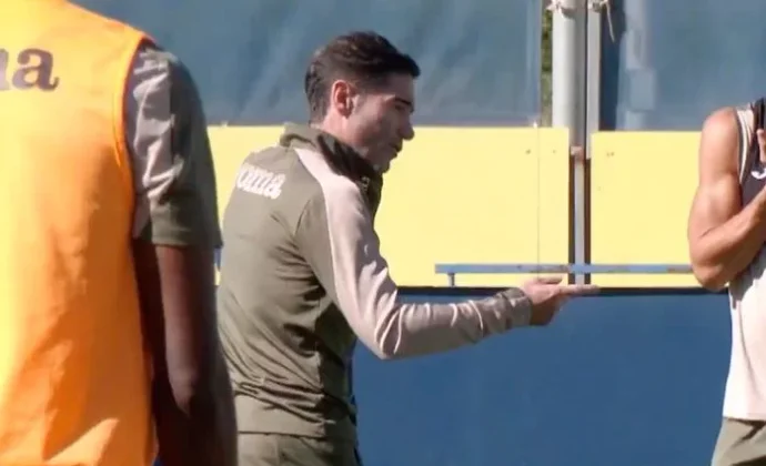 Último entreno del Villarreal antes de la Copa del Rey sin Kambwala, Logan Costa y Cabanes