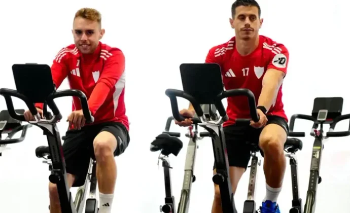 Sesión de recuperación del Sevilla con cuatro jugadores en la enfermería