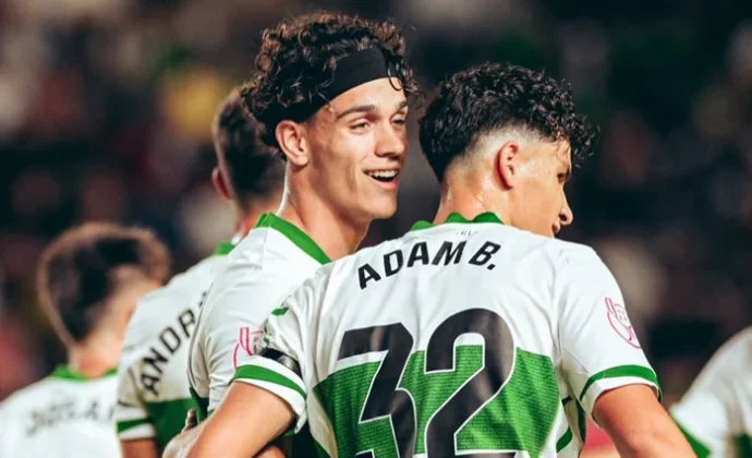 Héctor Fort pidió el cambio en Copa por calambres