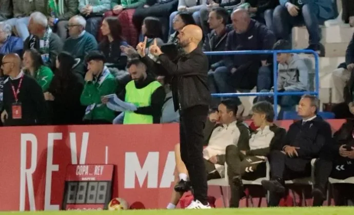 Giráldez habla de Pablo Meixús, Hugo González, Antañón, Óscar Marcos, Burcio, Jones y Yoel Lago