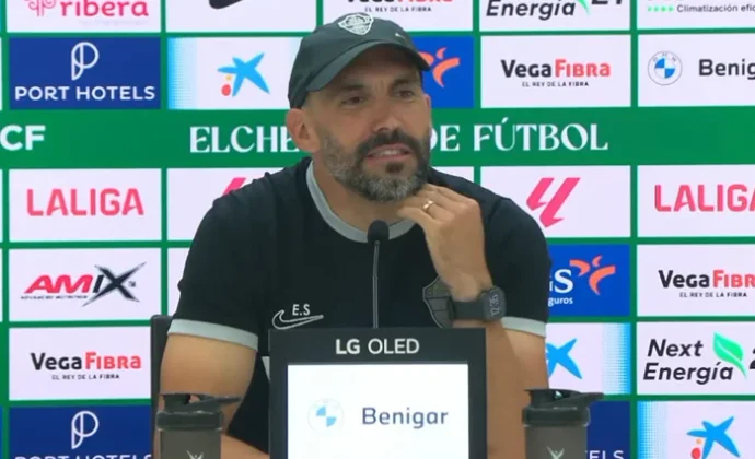 Sarabia repasa el estado de Fort, Bambo, Chust, André Silva y se recrea hablando del Barcelona