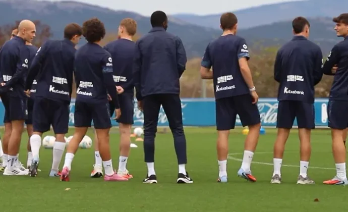 El Alavés prepara el partido del domingo sin Pacheco ni Garcés