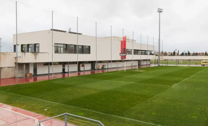 El Rayo descansó este lunes pendiente de las pruebas a Pedro Díaz y la evolución de Luiz Felipe