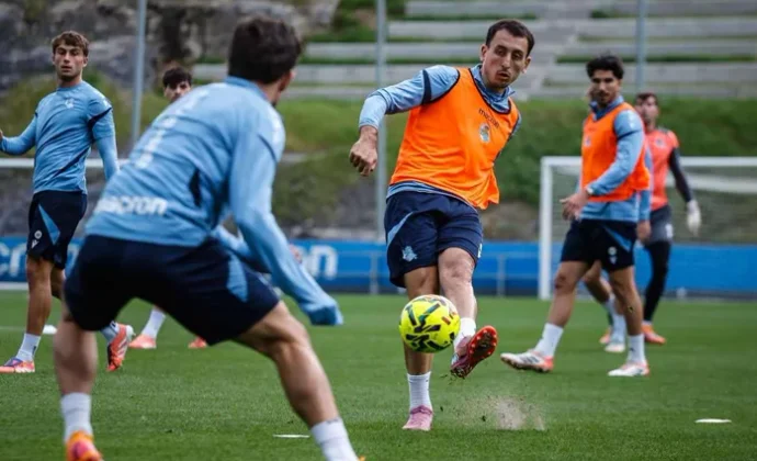 Barrenetxea y Zakharyan siguen al margen en el entrenamiento del miércoles
