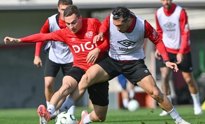 Unai López se incorpora al grupo y se apunta a la Conference