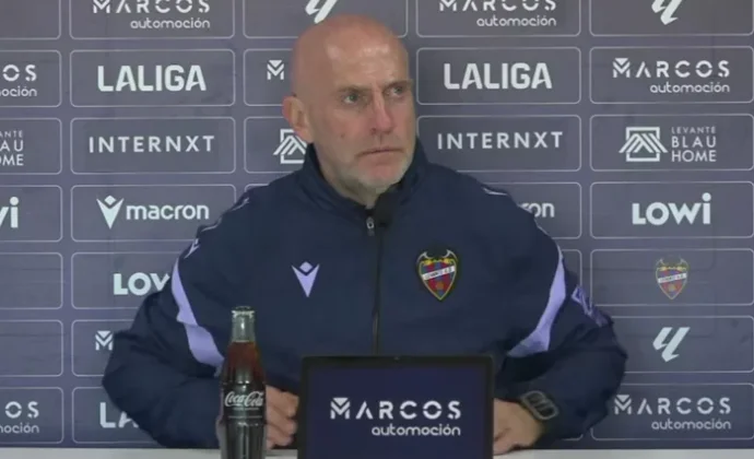 Calero habla de Iván Romero, Oriol Rey, Olasagasti, el sistema, el centro del campo, Sorloth y el Atlético