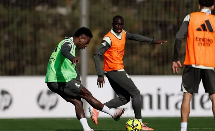 Alaba sigue integrado con el grupo y siguen al margen los cuatro lesionados