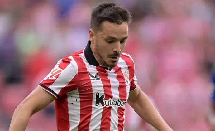 Gorosabel adelanta a Areso por la derecha