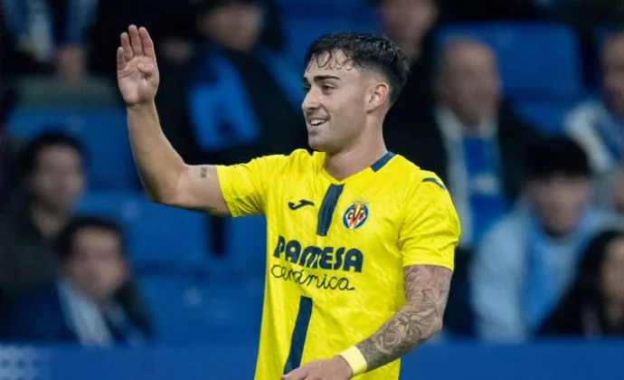 Moleiro se cambia en la taquilla de Baena