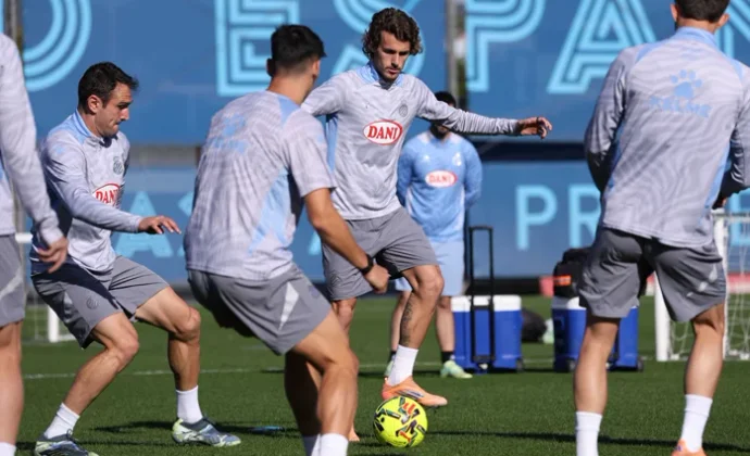 El Espanyol retoma los entrenamientos sin Puado, Pickel ni Koleosho