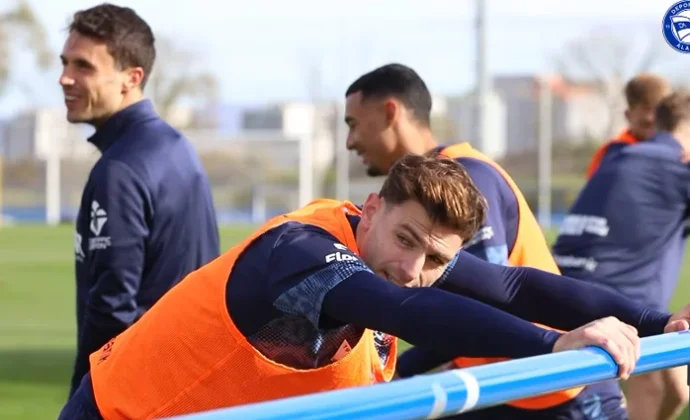 El Alavés afronta la semana de parón sin lesionados ni internacionales