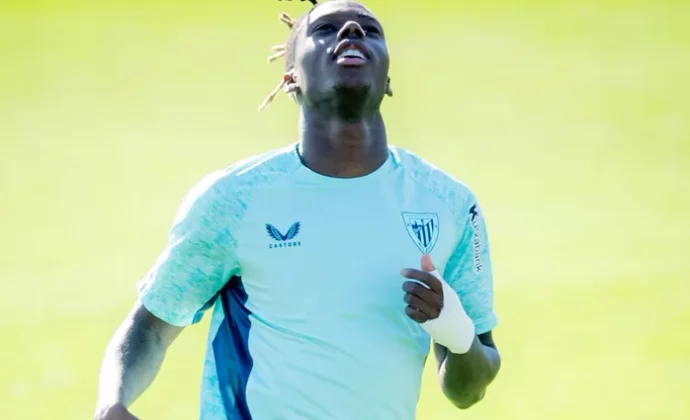 Nico Williams se incorpora al grupo y Sancet sigue al margen