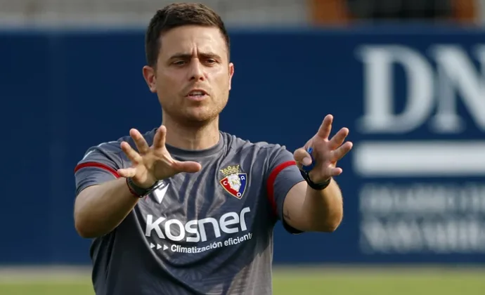 Las rutas tácticas de Alessio Lisci para reparar el flanco derecho