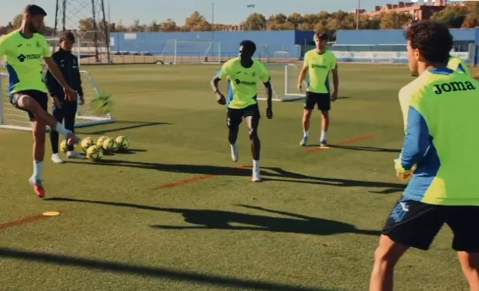 El Getafe cierra la semana de trabajo sin recuperar a Kiko Femenía