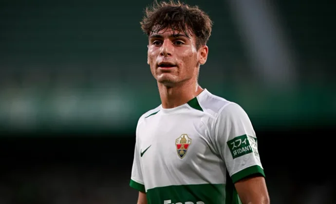 El Elche se remite a la cláusula de Rodrigo Mendoza ante el interés de grandes clubes