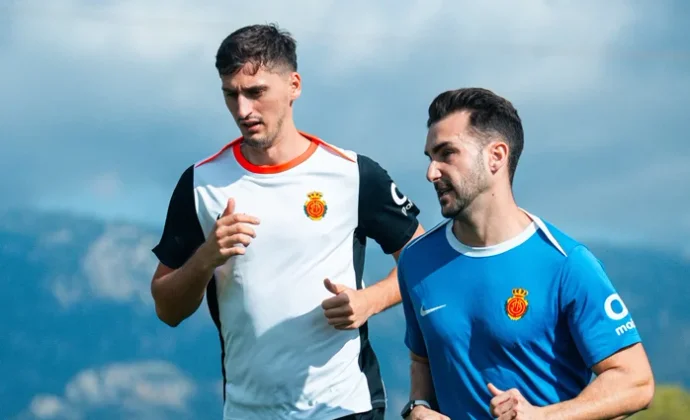 Kumbulla sigue al margen, pero quiere probarse esta semana