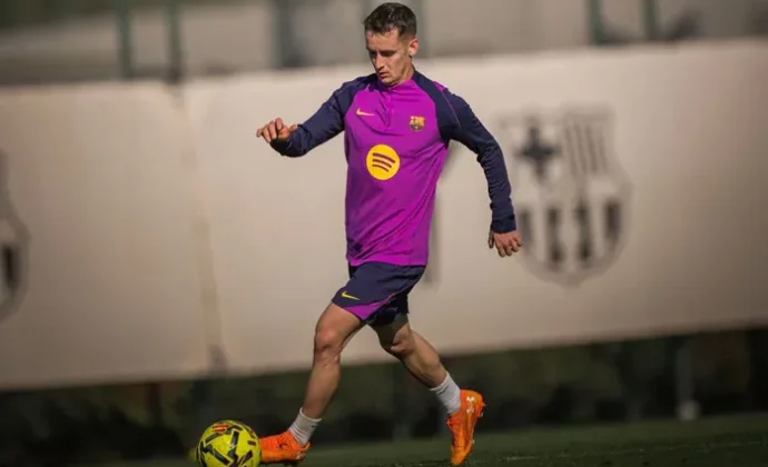 La recuperación de Casadó supone un alivio para Flick