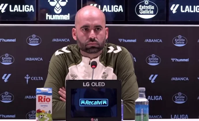 Giráldez habla de Swedberg, Carlos, Hugo Álvarez, Denis, Jonny, el Alavés y el plan de partido