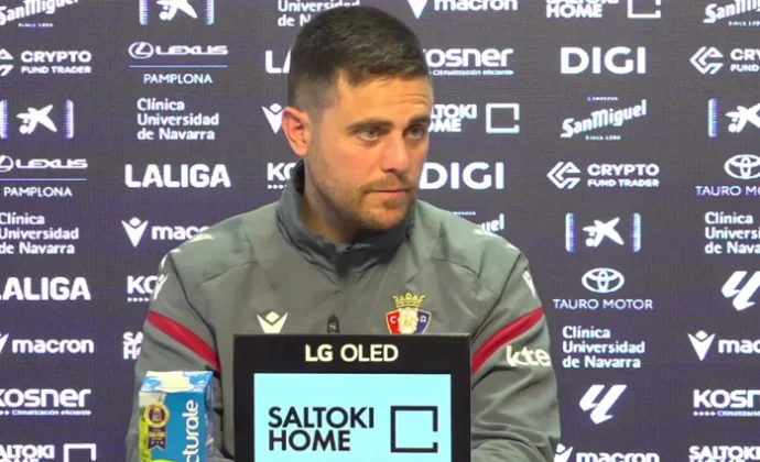 Lisci intenta jugar al despiste con Moncayola, Budimir, Torró, Oroz, Arguibide y habla de Becker, Rosier, Gorrotxategi y Raúl García