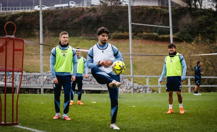 Sesión de recuperación en Zubieta sin los seis lesionados