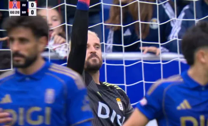 Opta rectifica y finalmente concede el penalti parado a Aarón Escandell