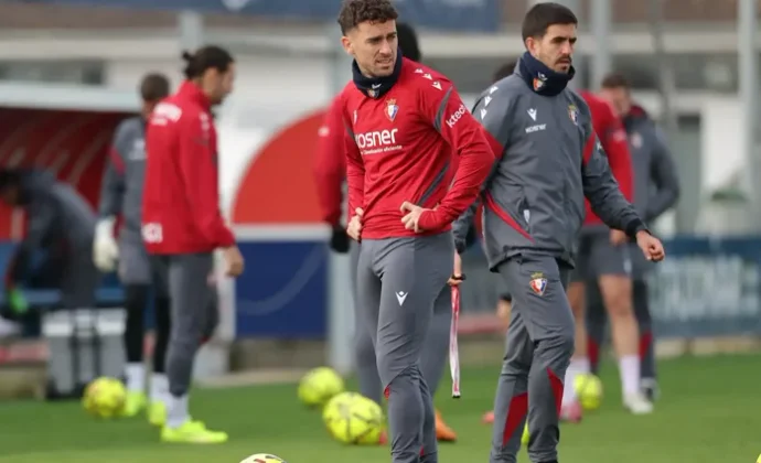 Osasuna retoma el trabajo en Tajonar con Budimir al margen