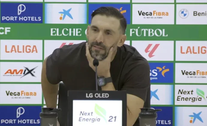 Sarabia se muestra satisfecho y habla de Peña, Dituro, Fort, Diangana, André Silva, Rafa Mir, Affengruber y Chust